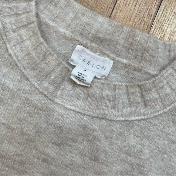 Caslon (Nordstrom brand) Oatmeal Long Sweater with Snap Detail Size Medium - Picture 3 of 4